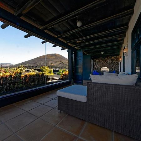 Luxe Ecovilla Listan Uga Exterior foto