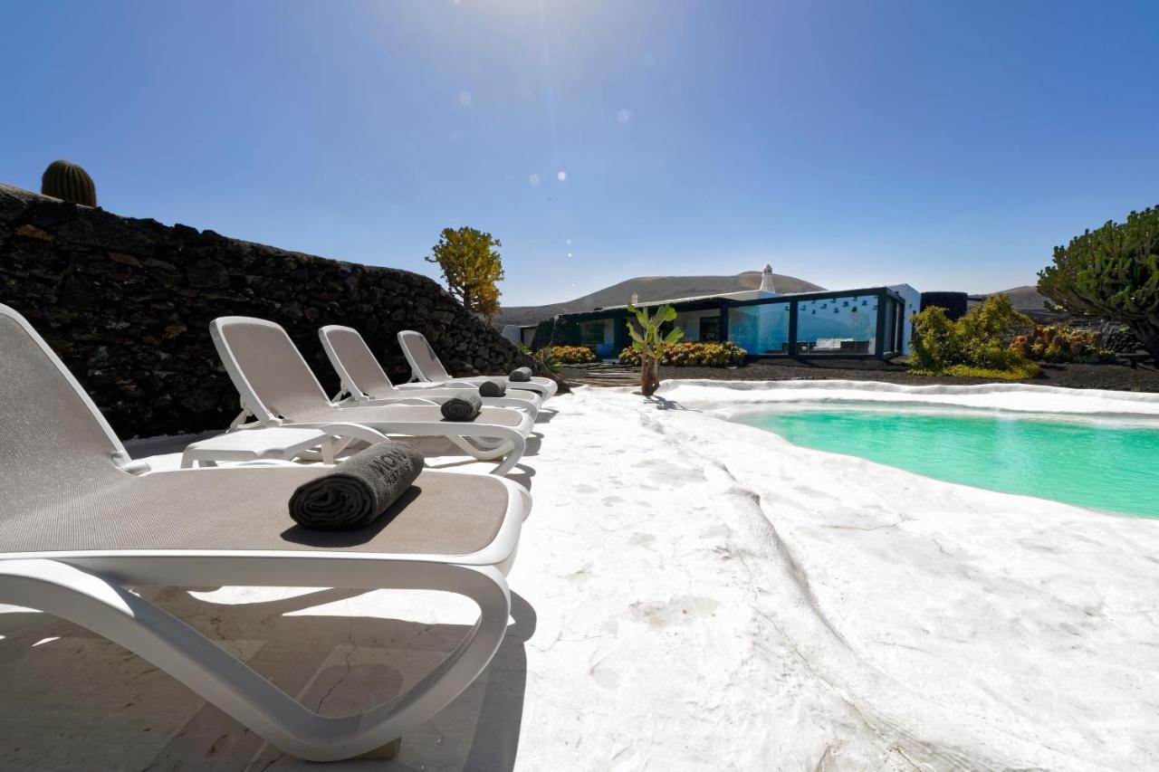 Luxe Ecovilla Listan Uga Exterior foto